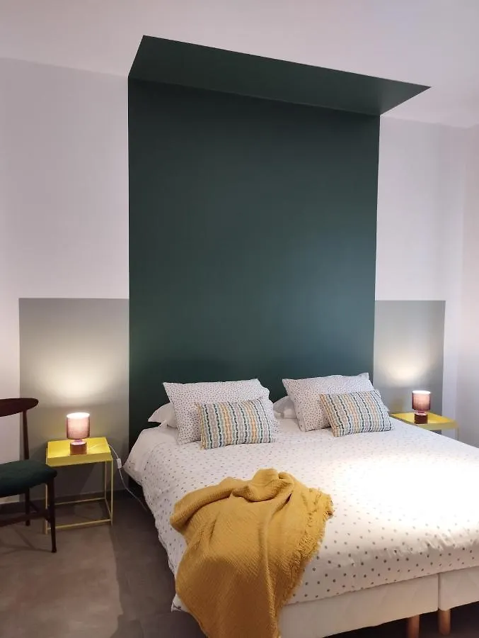 A Casa Di Twiggy Apartment Bologna 0*,