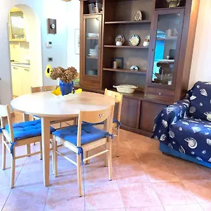 https://casetta-indipendente-vicino-al-mare.hotelitalianriviera.com