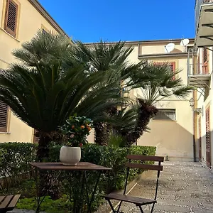 https://apt-corte-dei-re-di.palermohotels.org