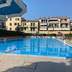 https://il-nido-di-marta-mare-e-bici.hotelitalianriviera.com