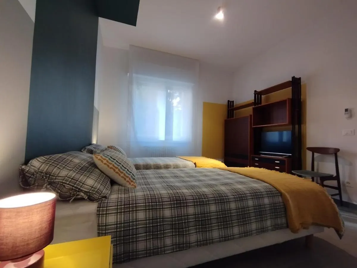 A Casa Di Twiggy Apartment Bologna Italy